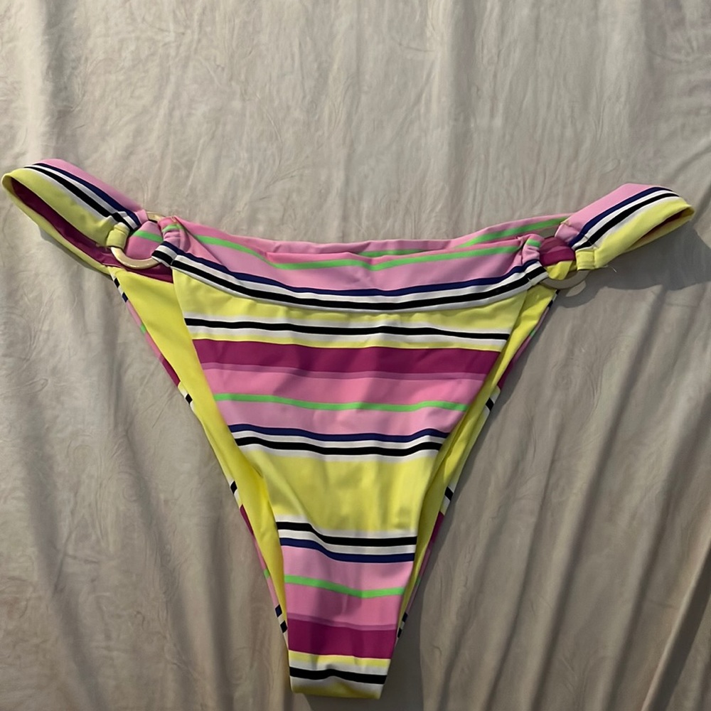 Frankie’s Bikinis cheeky bikini bottom